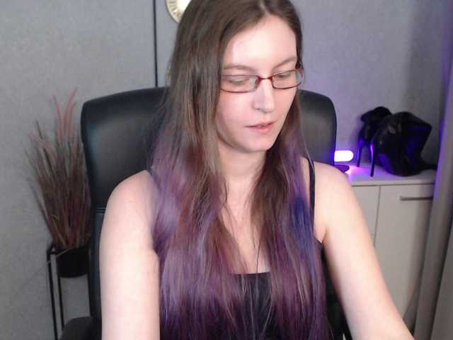 EmmaHeart webcam bongacams model stream image