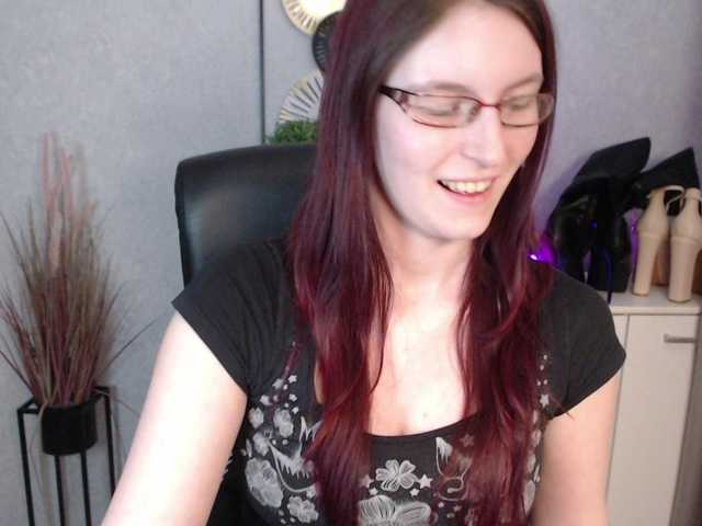 EmmaHeart webcam bongacams model stream image