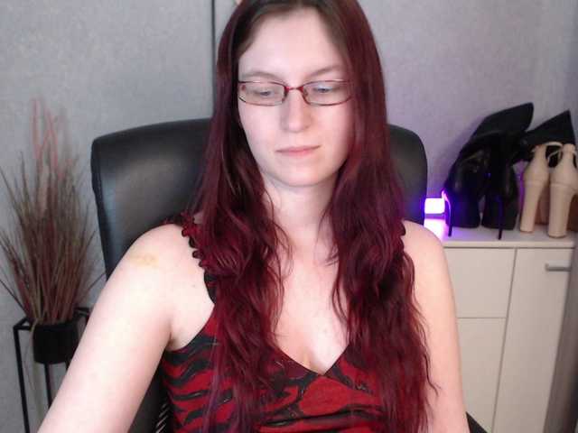 EmmaHeart webcam bongacams model stream image
