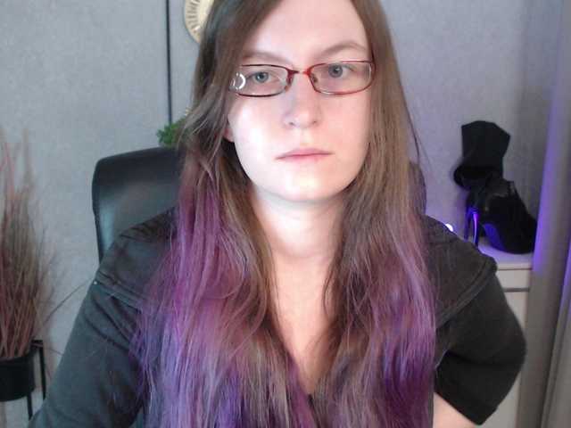 EmmaHeart webcam bongacams model stream image