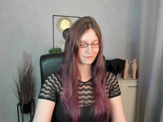 EmmaHeart webcam bongacams model stream image