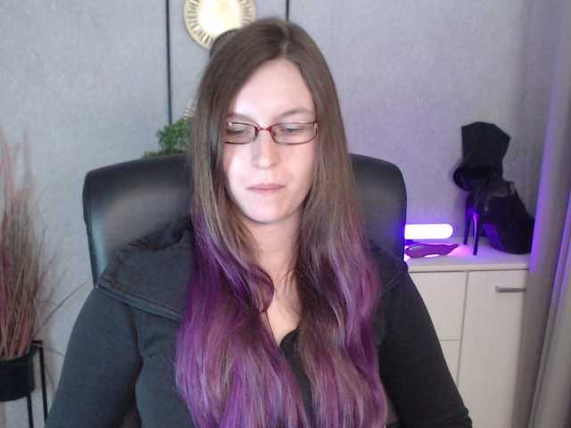 EmmaHeart webcam bongacams model stream image