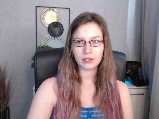 EmmaHeart webcam