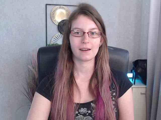 EmmaHeart webcam
