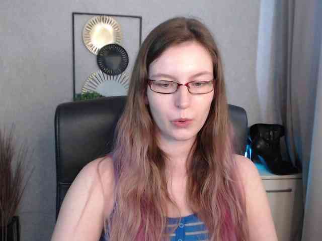 EmmaHeart webcam