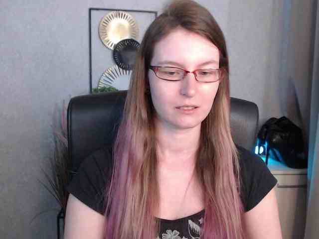 EmmaHeart webcam