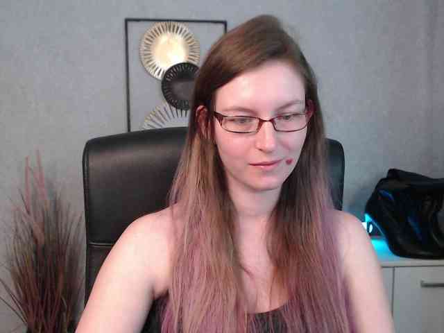 EmmaHeart webcam
