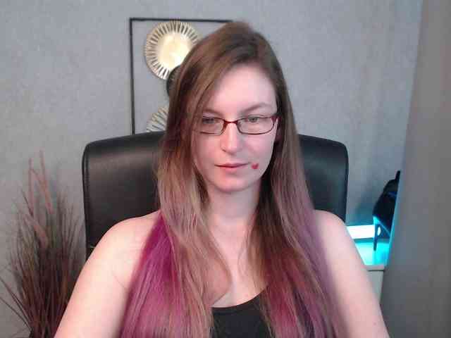EmmaHeart webcam