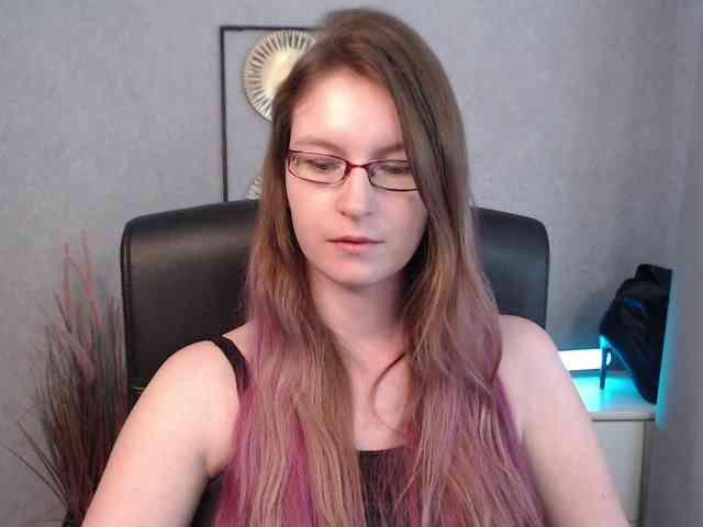 EmmaHeart webcam