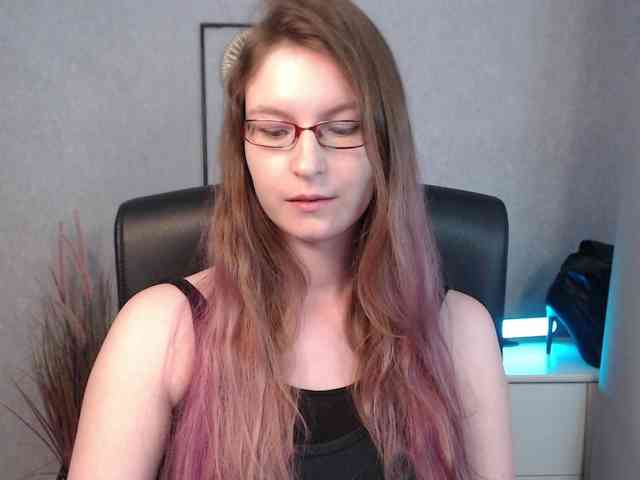 EmmaHeart webcam