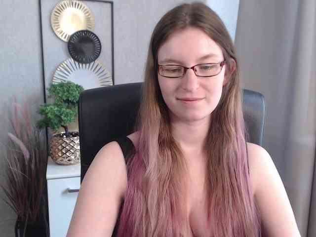 EmmaHeart webcam