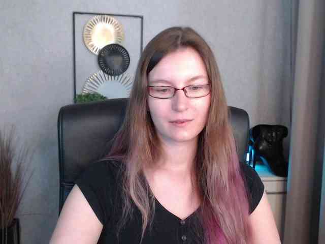 EmmaHeart webcam