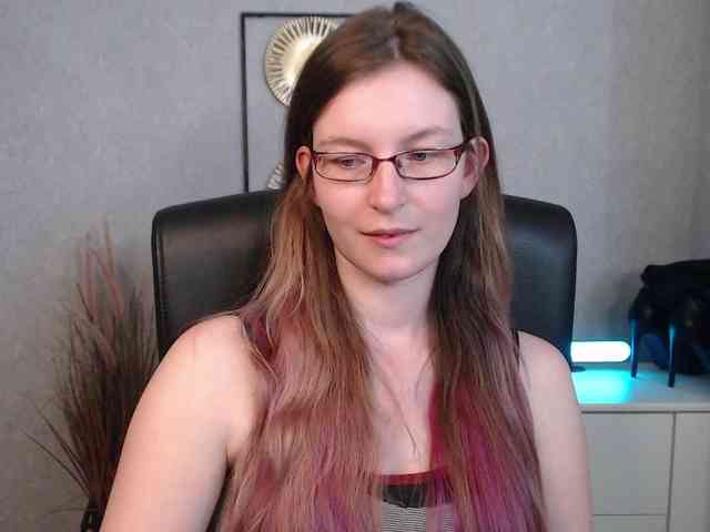 EmmaHeart webcam
