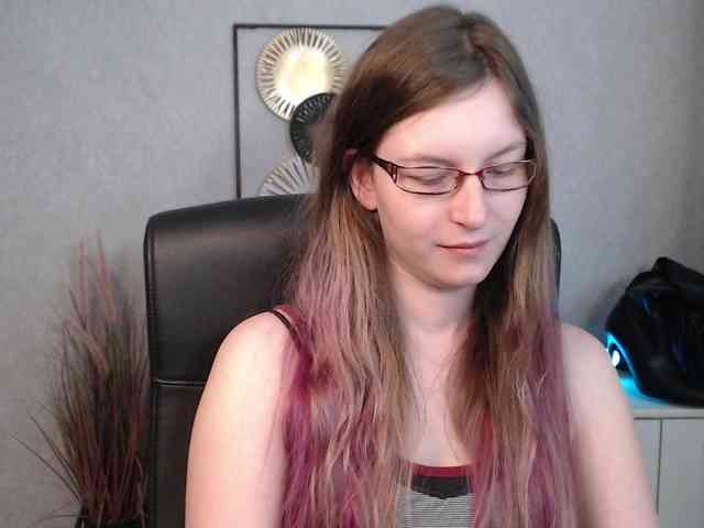 EmmaHeart webcam