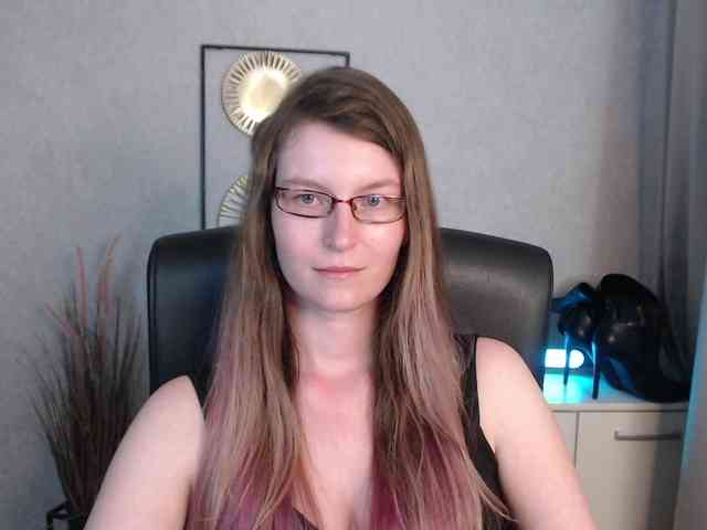 EmmaHeart webcam