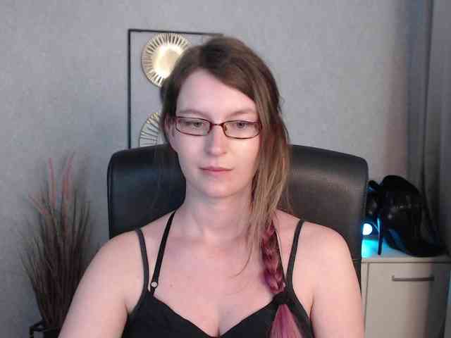 EmmaHeart webcam