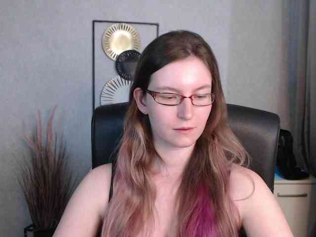 EmmaHeart webcam