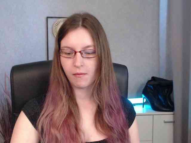 EmmaHeart webcam