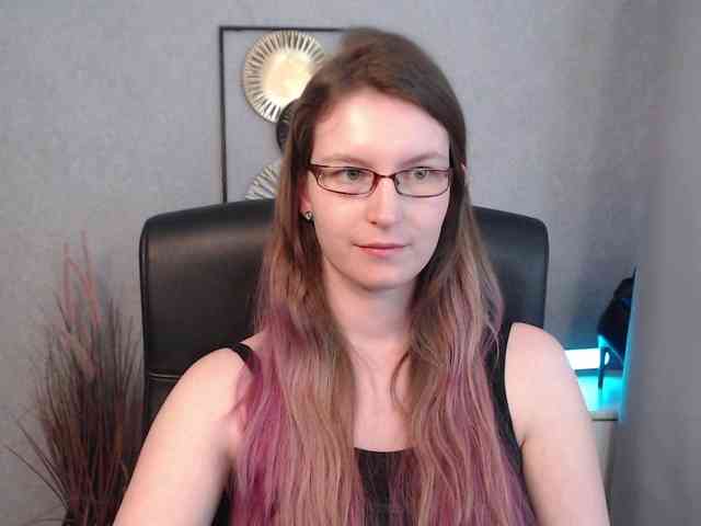 EmmaHeart webcam