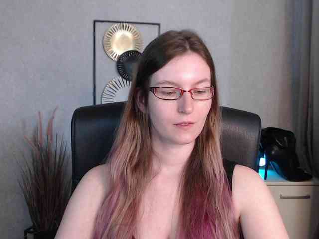 EmmaHeart webcam
