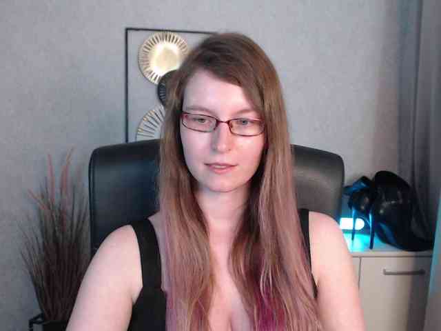 EmmaHeart webcam