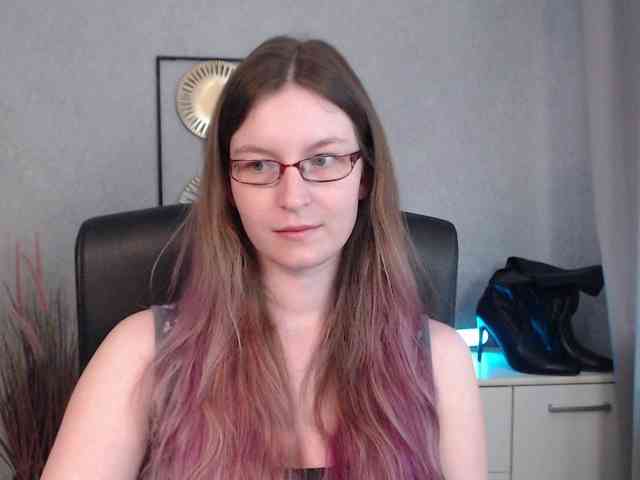 EmmaHeart webcam