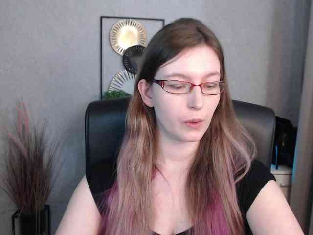 EmmaHeart webcam