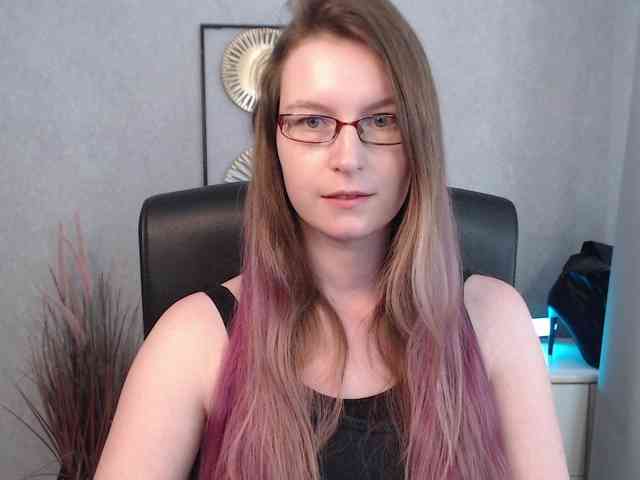 EmmaHeart webcam