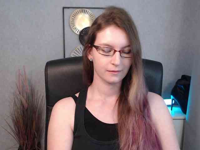 EmmaHeart webcam