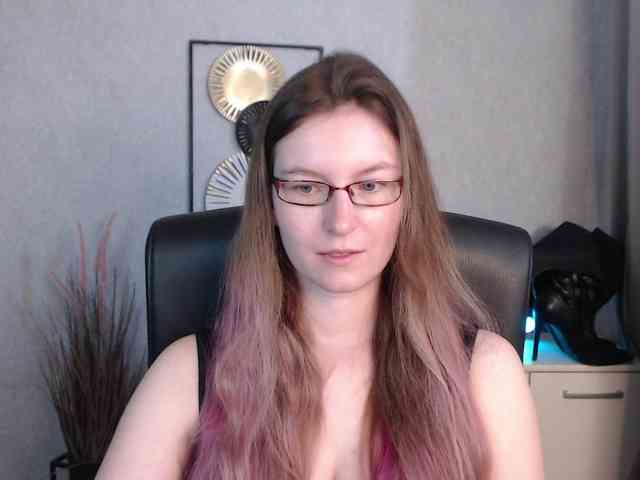 EmmaHeart webcam