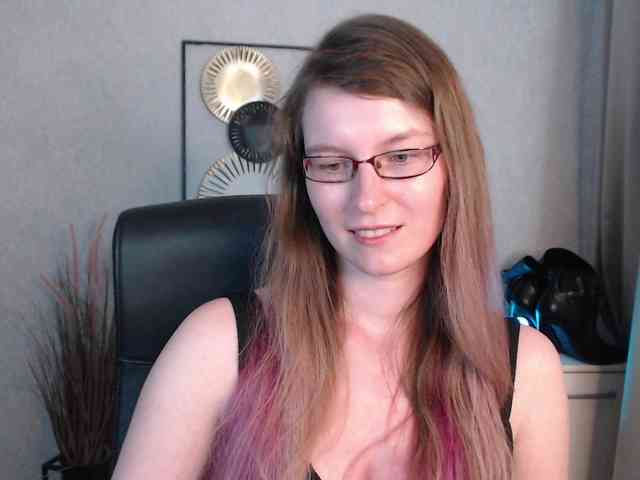 EmmaHeart webcam