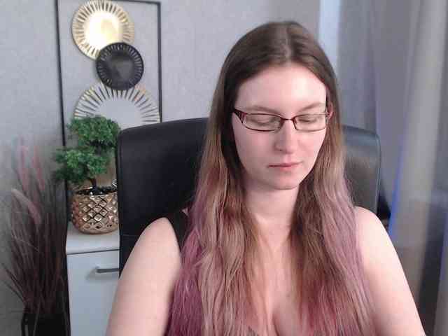 EmmaHeart webcam