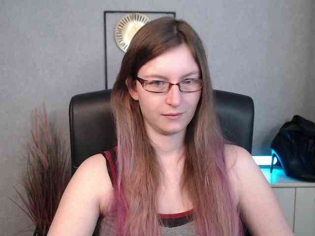 EmmaHeart webcam