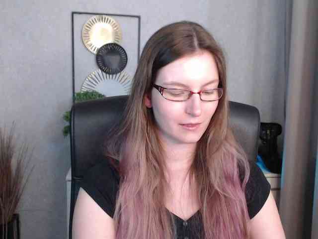 EmmaHeart webcam