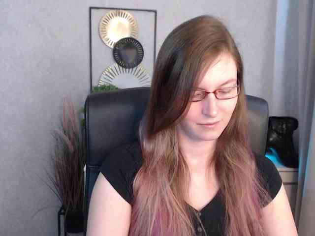 EmmaHeart webcam