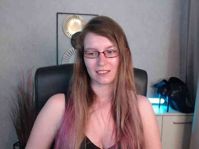 EmmaHeart webcam