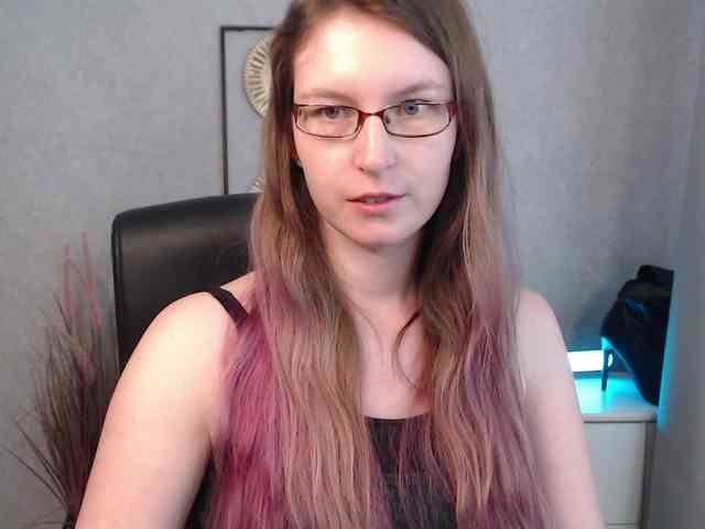 EmmaHeart webcam