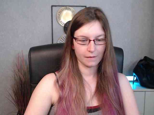 EmmaHeart webcam