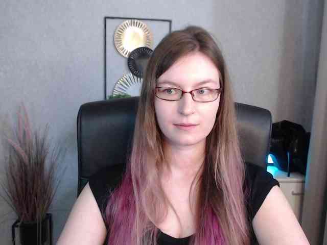 EmmaHeart webcam