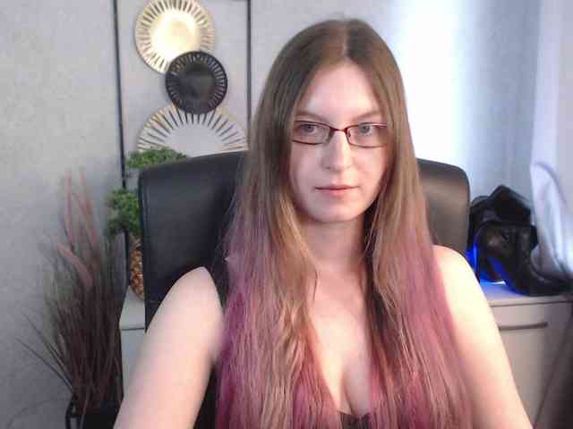 EmmaHeart webcam