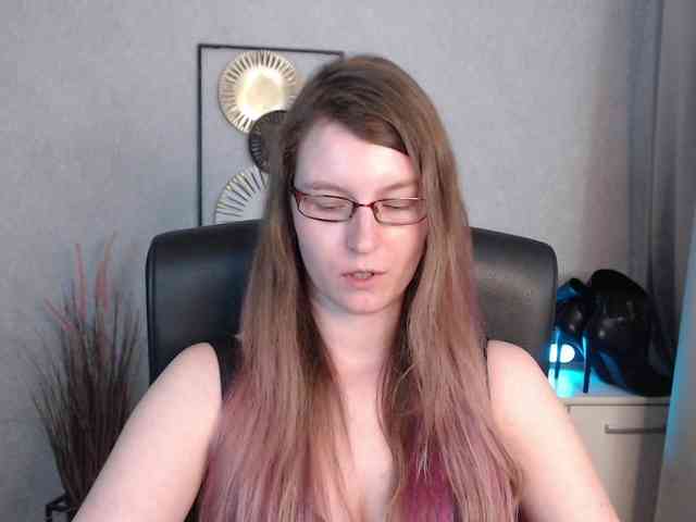 EmmaHeart webcam