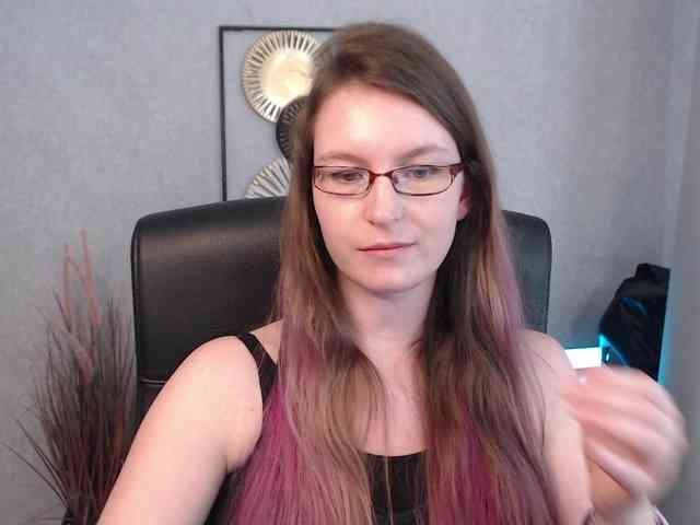 EmmaHeart webcam