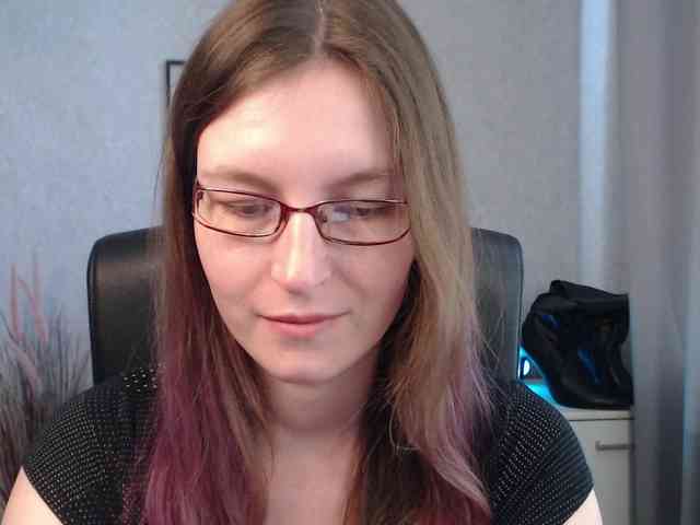 EmmaHeart webcam