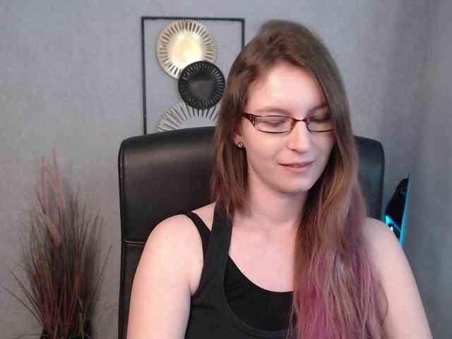 EmmaHeart webcam