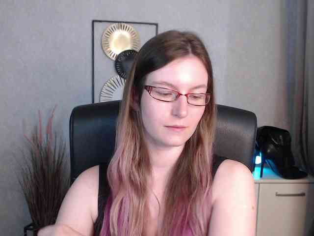 EmmaHeart webcam