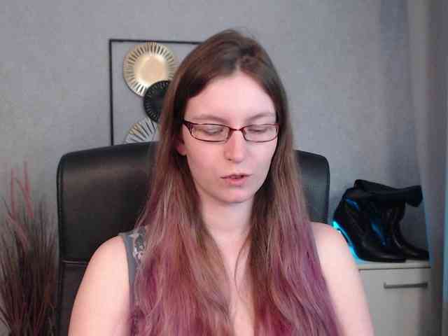 EmmaHeart webcam