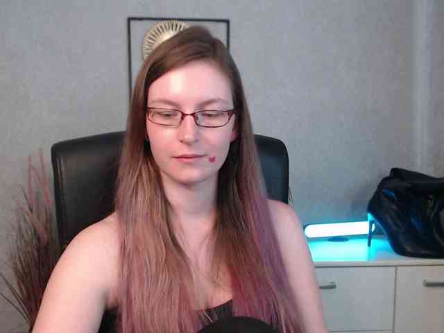 EmmaHeart webcam