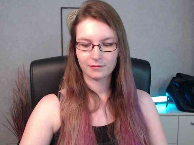 EmmaHeart webcam
