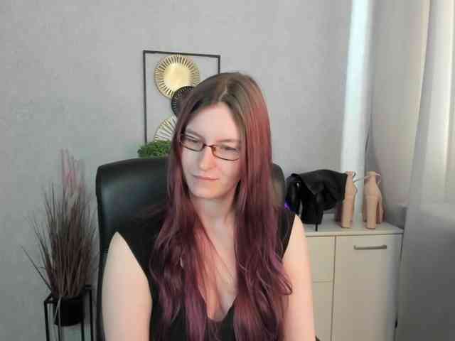 EmmaHeart Live Webcam on BongaCams