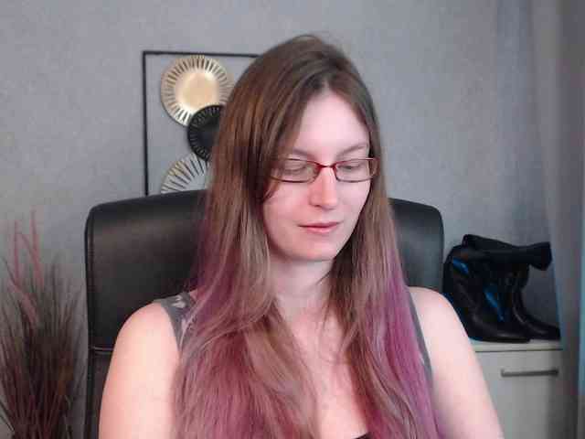 EmmaHeart webcam